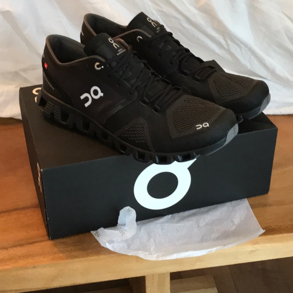 ON Running shoes
